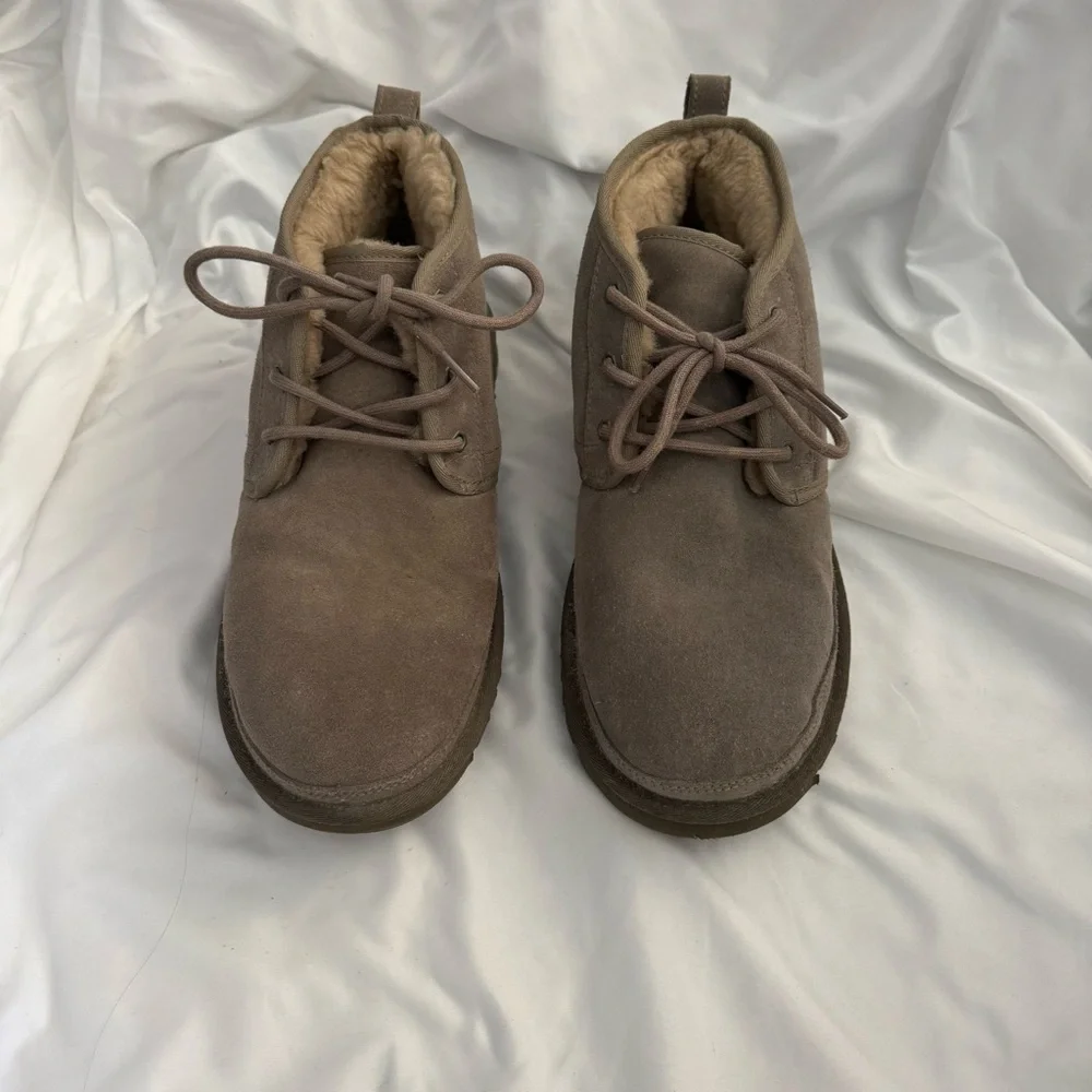 UGG euc neumel